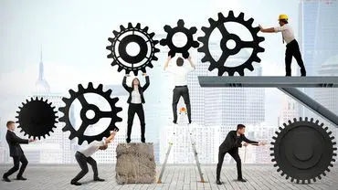 Equipo de personas engranando unos engranajes para hacerlos funcionar Equipo de personas engranando unos engranajes para hacerlos funcionar